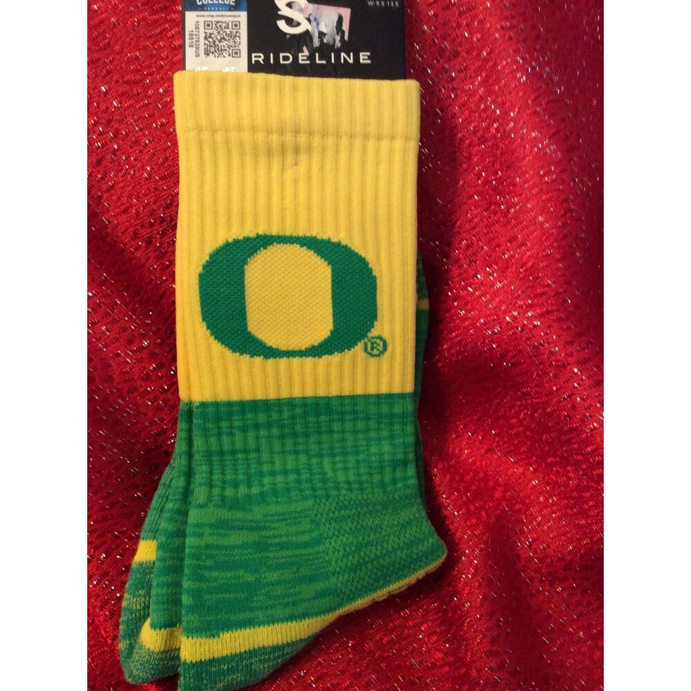 NWT Strideline Oregon Ducks Socks College M 8-12  W 9.5-13.5 Thick Knit